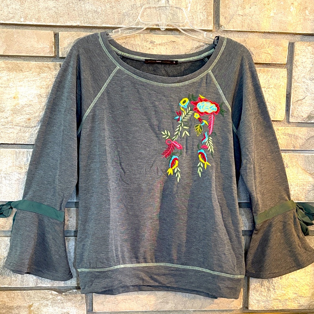 Gray Sweatshirt with Colorful Floral Embroidery
